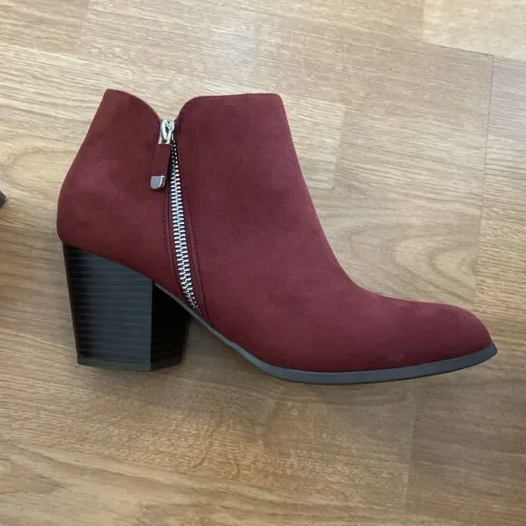 Style & Co Masrinaa Block-Heel Ankle Bootie Scarlet Micro Size 9.5M NIB - Picture 6 of 12